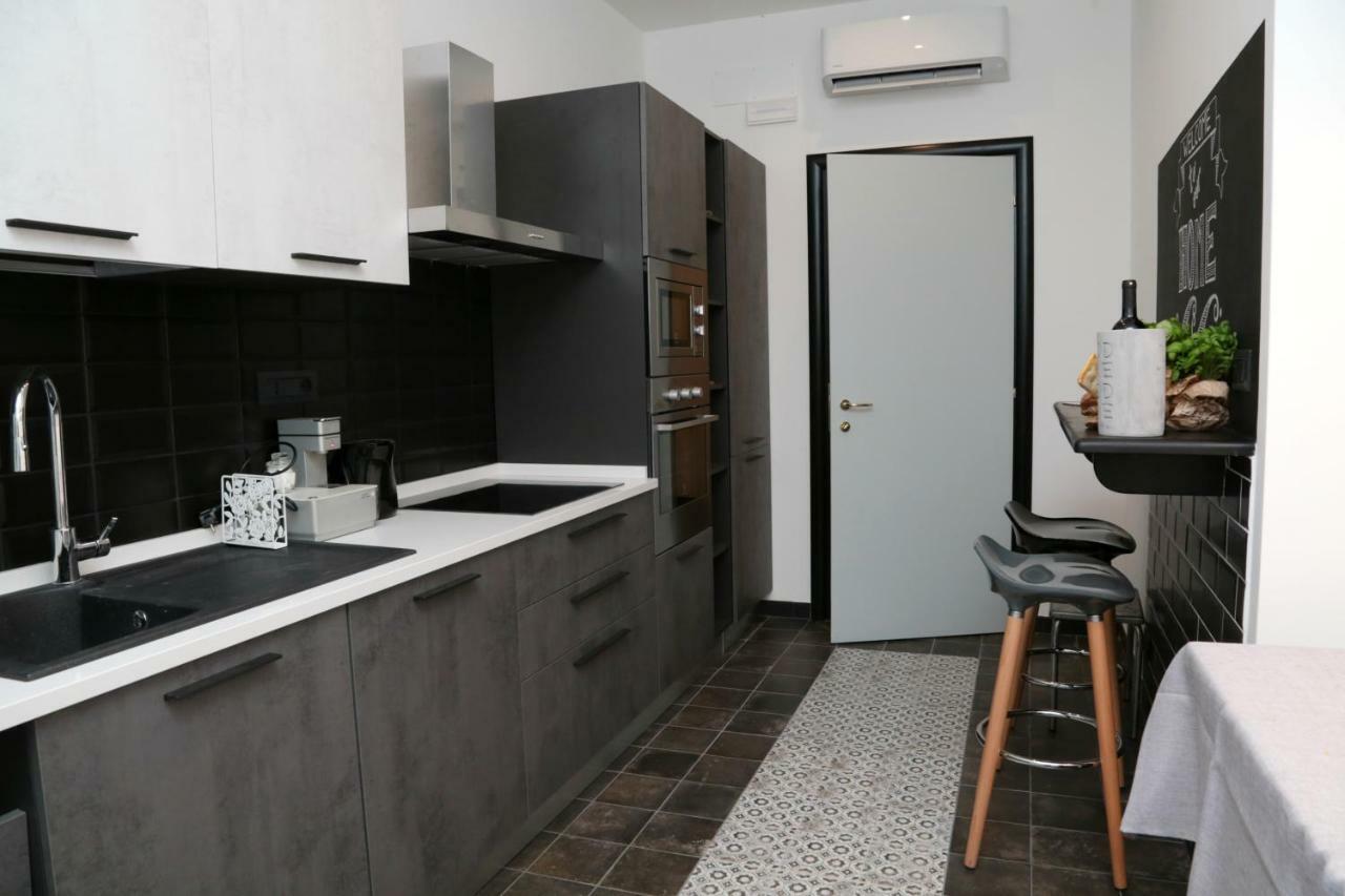 Jeans Luxury House Apartamento Génova Exterior foto